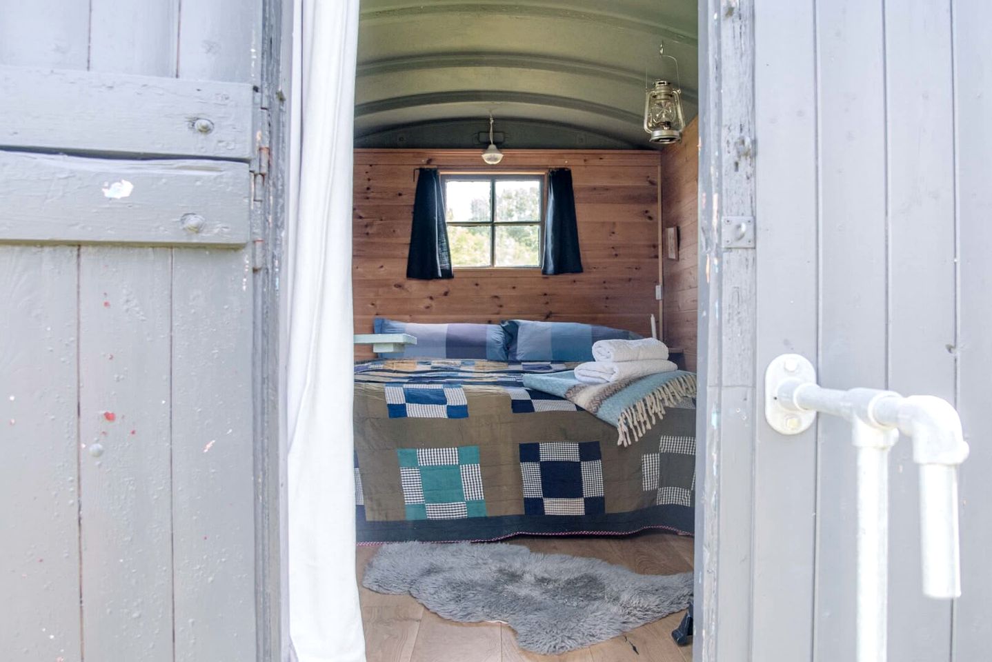 Shepherd's Hut Glamping for a Countryside Escape in Eye