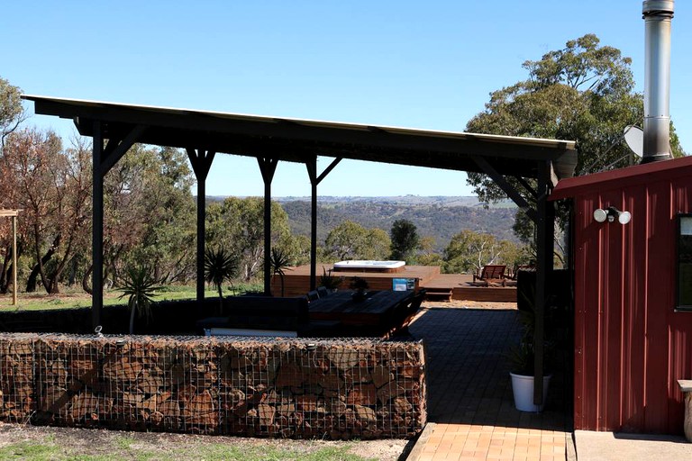 Barns (Curraweela, New South Wales, Australia)