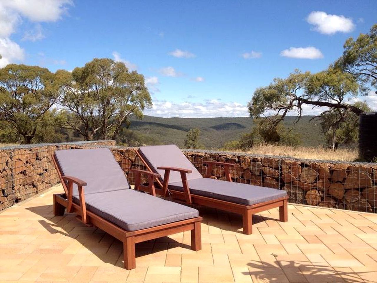 Converted Barn Accommodation for Unique Holiday in the Southern Tablelands, NSW