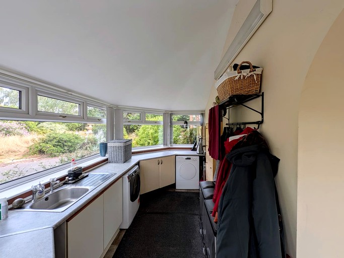 Villas (United Kingdom, --, --)