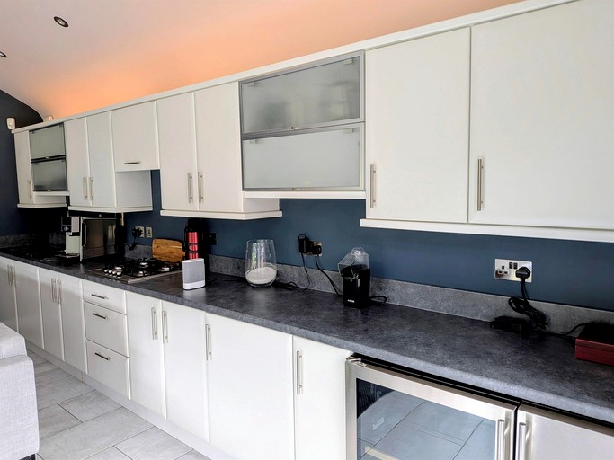 Villas (United Kingdom, --, --)