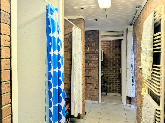 Villas (United Kingdom, --, --)