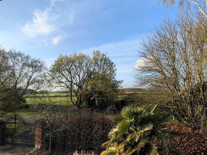 Villas (United Kingdom, --, --)