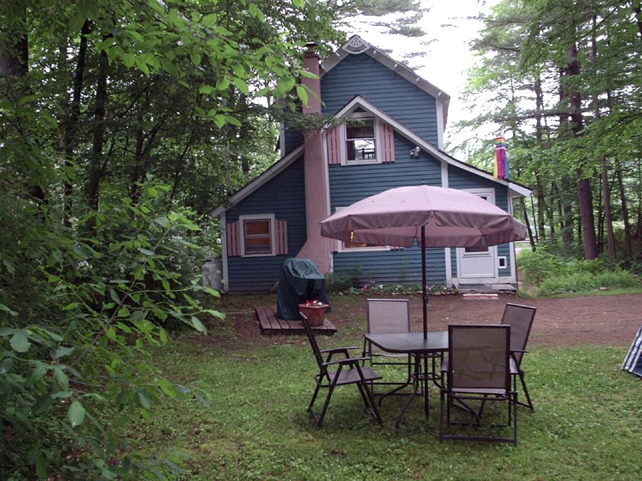 Large Vacation Rental on Arcadia Lake in Belchertown, Massachusetts
