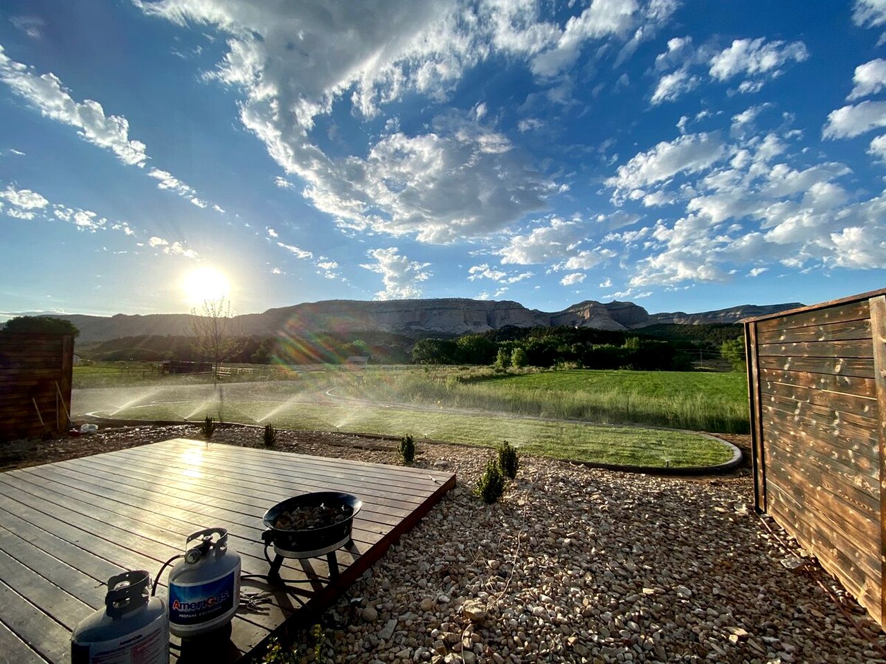 Chic Tiny House with Hot-Tub in Orderville, Utah