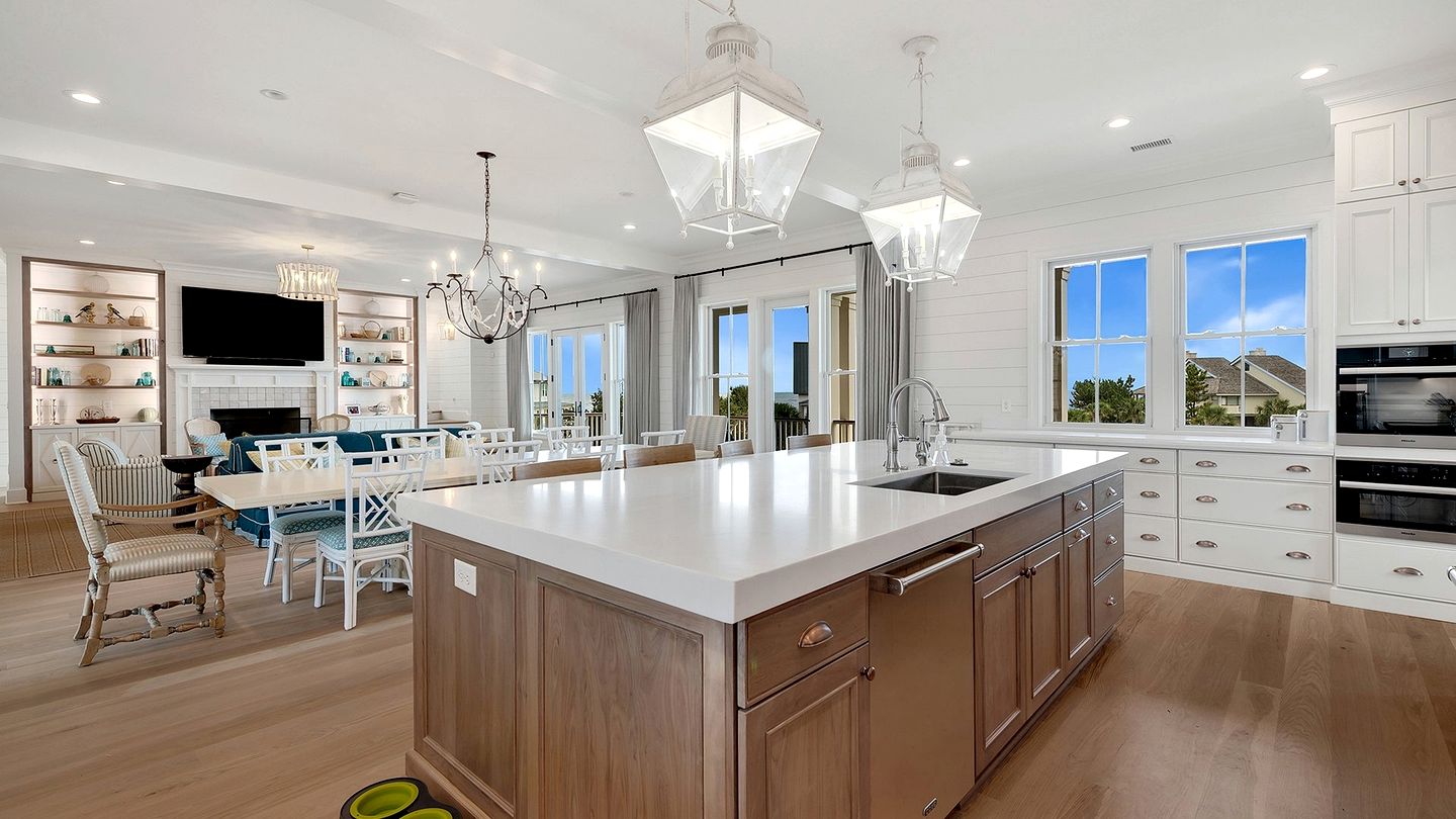 Fascinating Villa with Swimming Pool in Georgetown, South Carolina