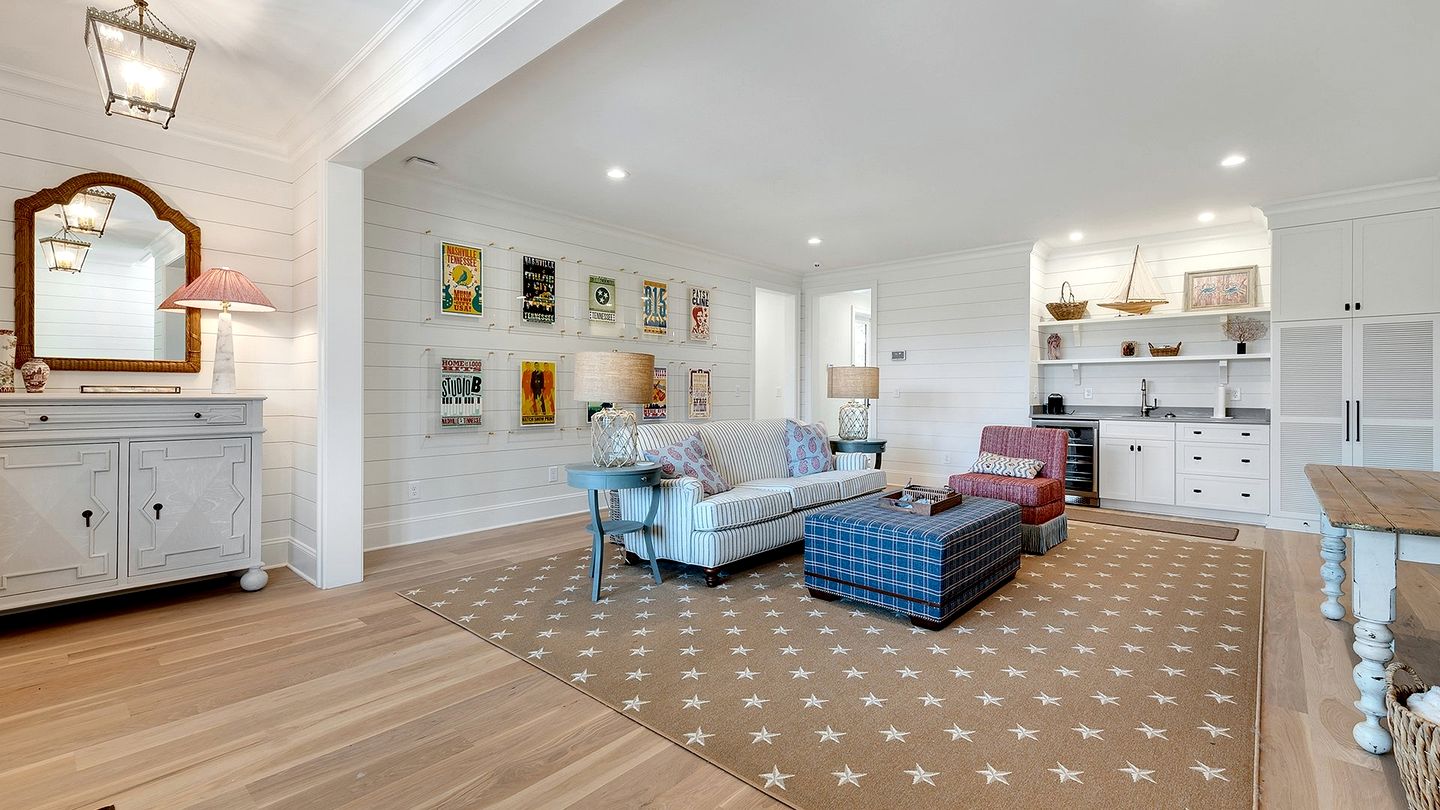 Fascinating Villa with Swimming Pool in Georgetown, South Carolina