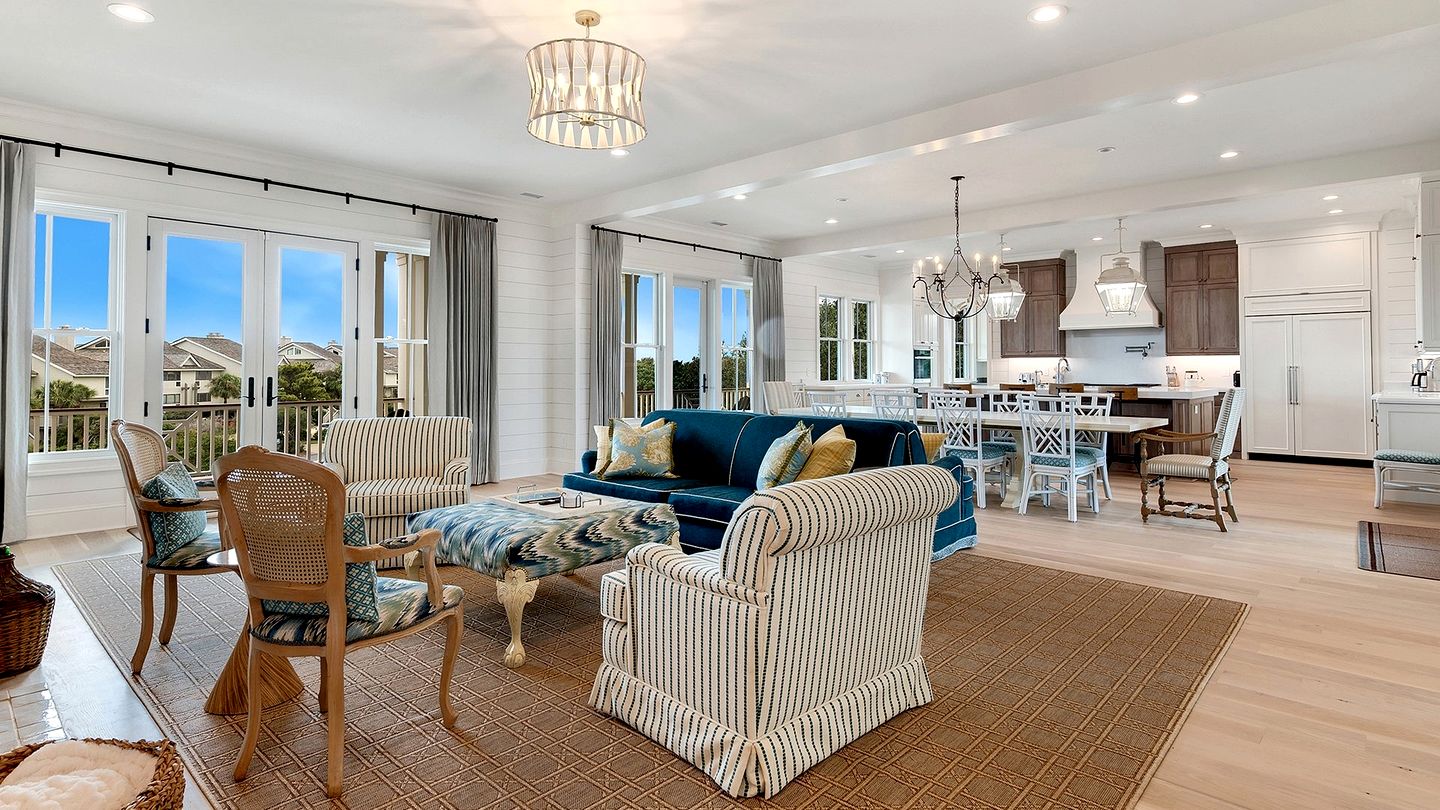 Fascinating Villa with Swimming Pool in Georgetown, South Carolina