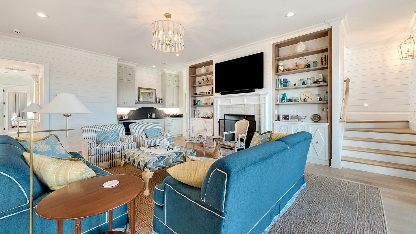 Fascinating Villa with Swimming Pool in Georgetown, South Carolina