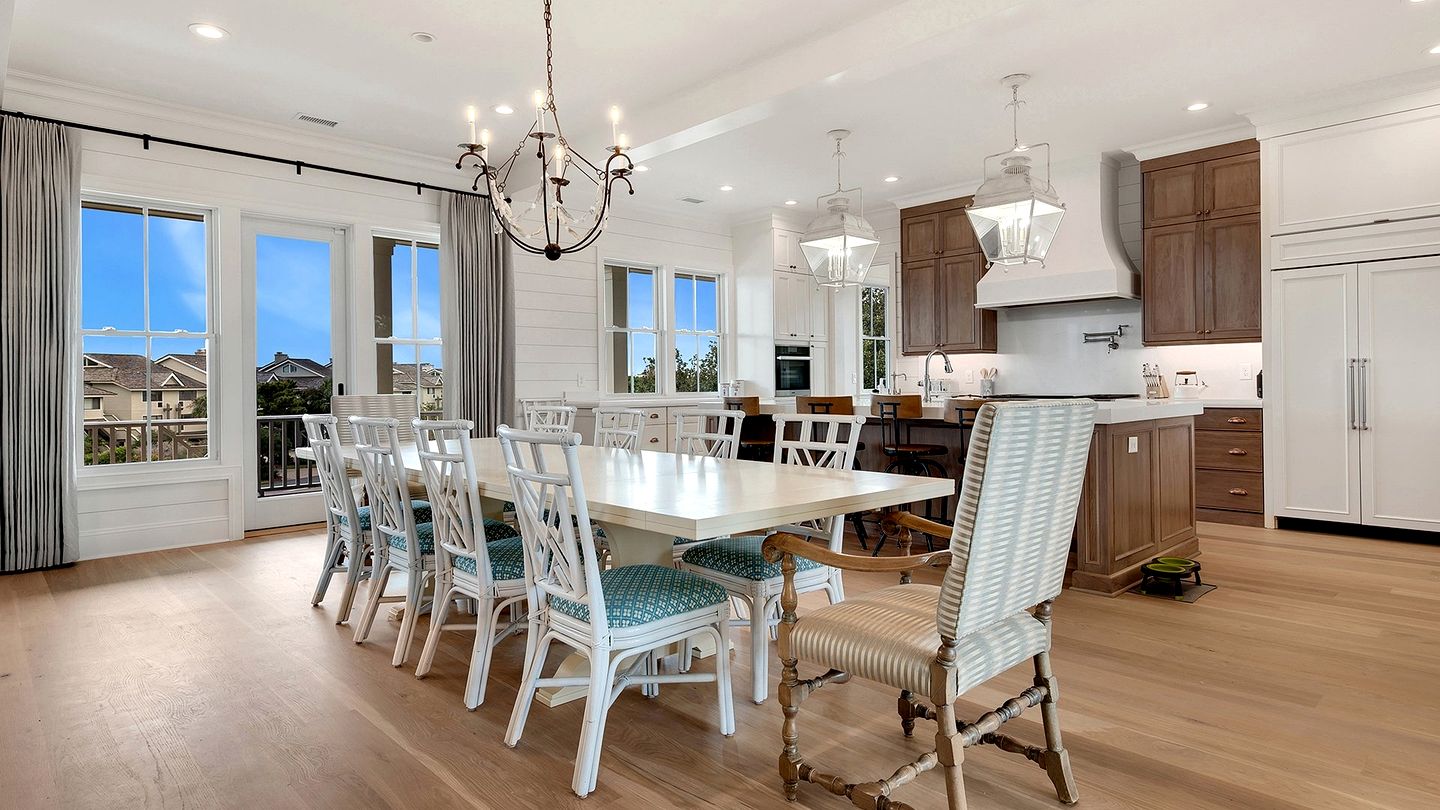 Fascinating Villa with Swimming Pool in Georgetown, South Carolina