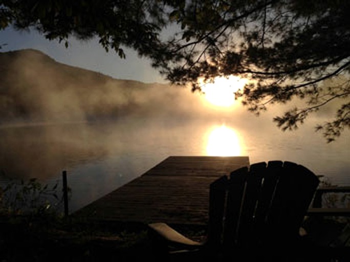 Log Cabins (Saranac Lake, New York, United States)