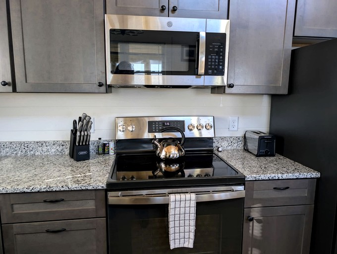 Cabins (United States of America, Sullivan, Maine)