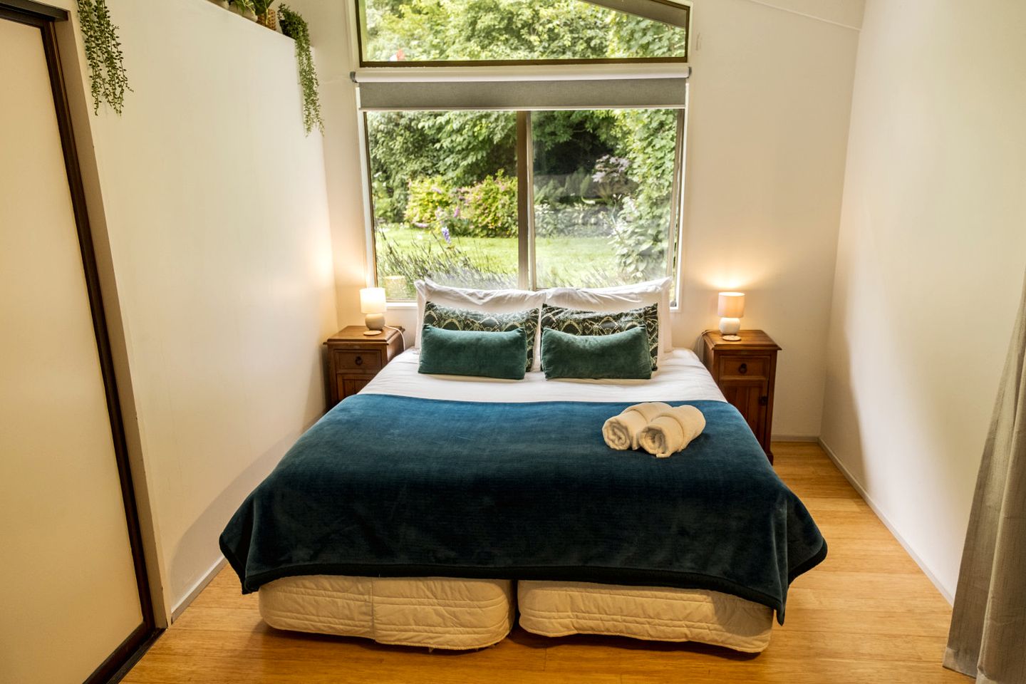 Charming Accommodation in Queenstown with Lake Wakatipu Views