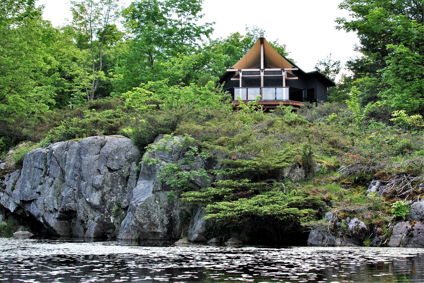 Private Cabin Located in a Wilderness Escape For Nature Enthusiasts on Long Lake, Portland Ontario