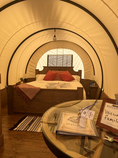 Caravans (United States of America, Lillington, North Carolina)