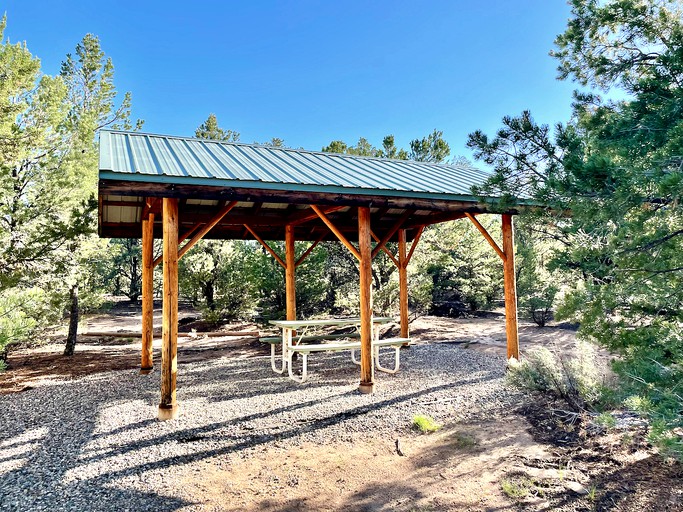 Cottages (United States of America, Carson, New Mexico)