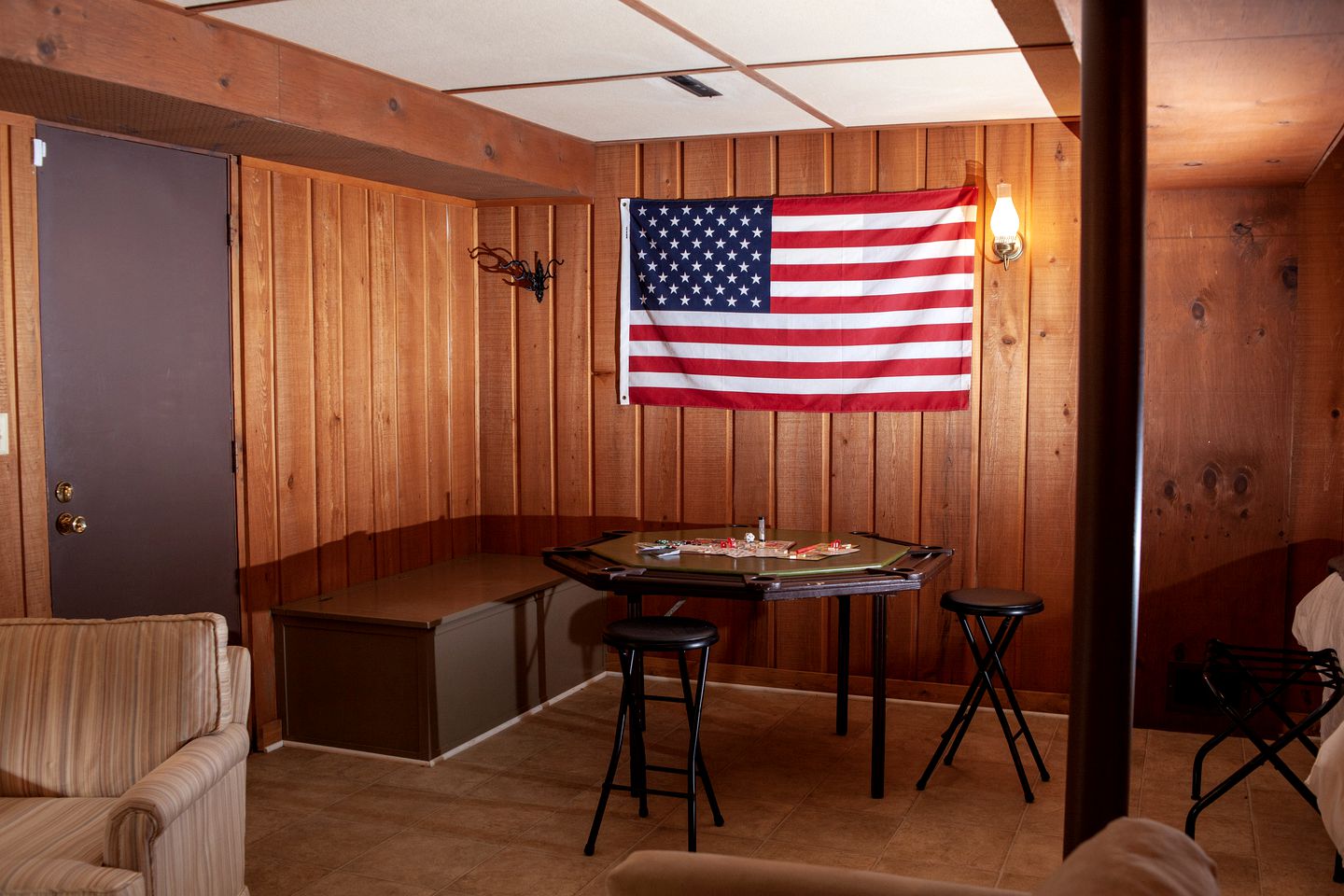 Modern Cabin With Hot Tub Grill in Mount Gretna