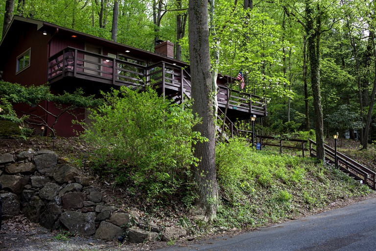 Pennsylvania Cottage to Relax in the Middle of Nature in Mount Gretna