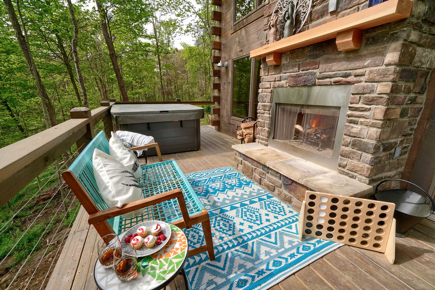 Glamping Escapes for Two in this Stunning Log Cabin in Logan, Ohio