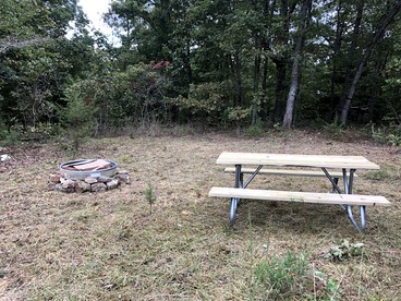 Elevated Yurt Perfect for the Hiking Enthusiast Located in Harrison, AR photo 4