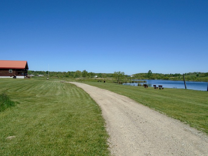 Spicewood cabin on 5 acre lake, Cabins, McArthur, United States of