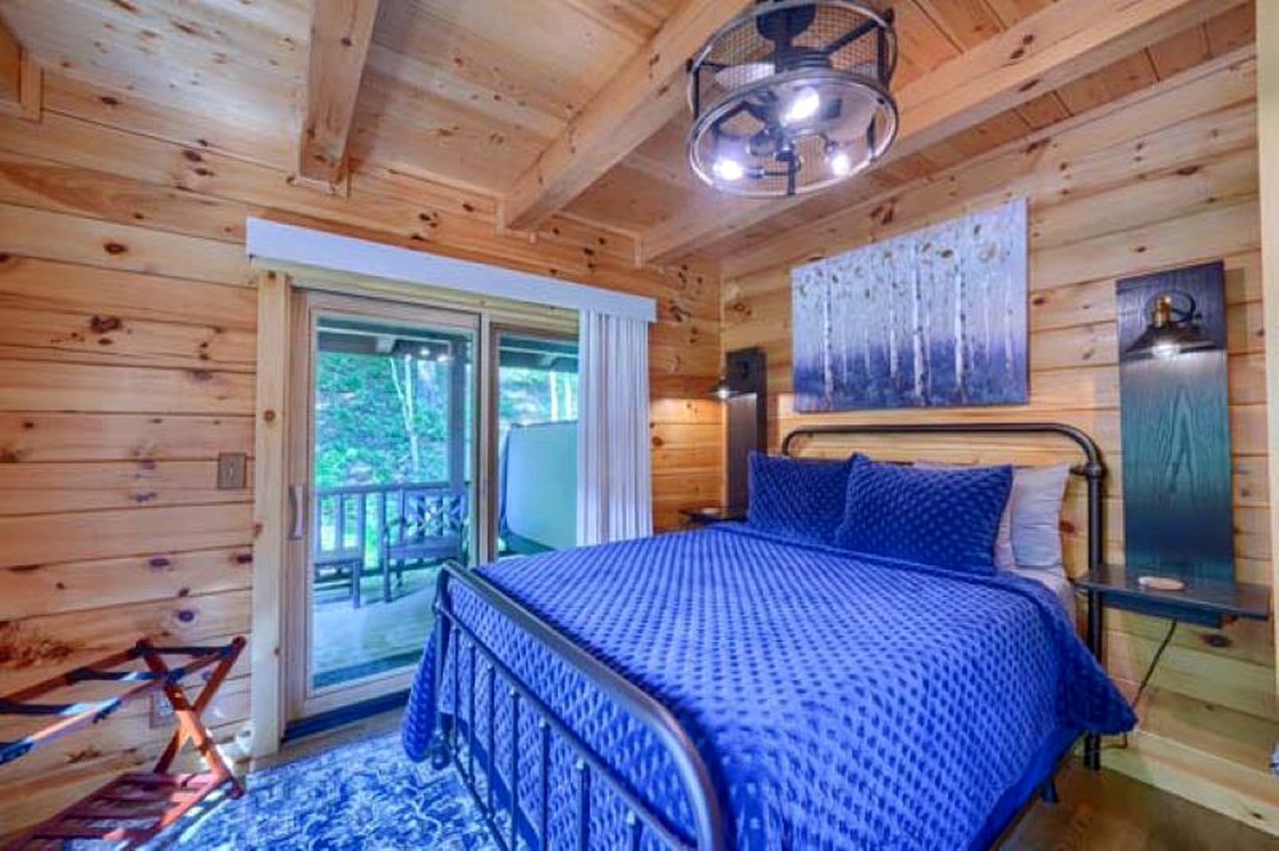 Lovely Cabin Rental in Hocking Hills, for Dreamy Vacations in Logan, Ohio