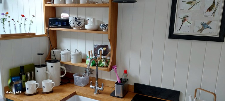 Huts (United Kingdom, Exeter, Devon)