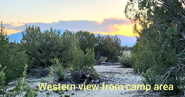 Tented Cabins (United States of America, Pueblo West, Colorado)