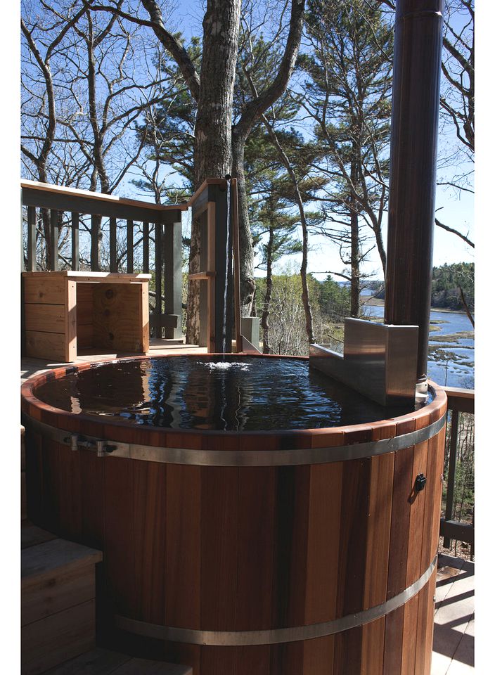 Tree House Rental Brunswick, Maine Glamping Hub