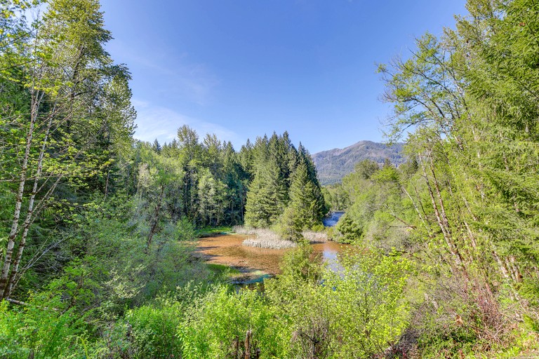 Cabins (United States of America, McKenzie Bridge, Oregon)