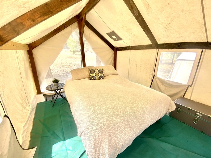 Safari Tents (United States of America, North Forks, Idaho)