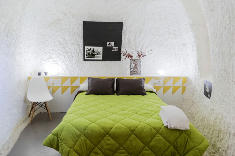 Caves (Valtierra, Navarre, Spain)