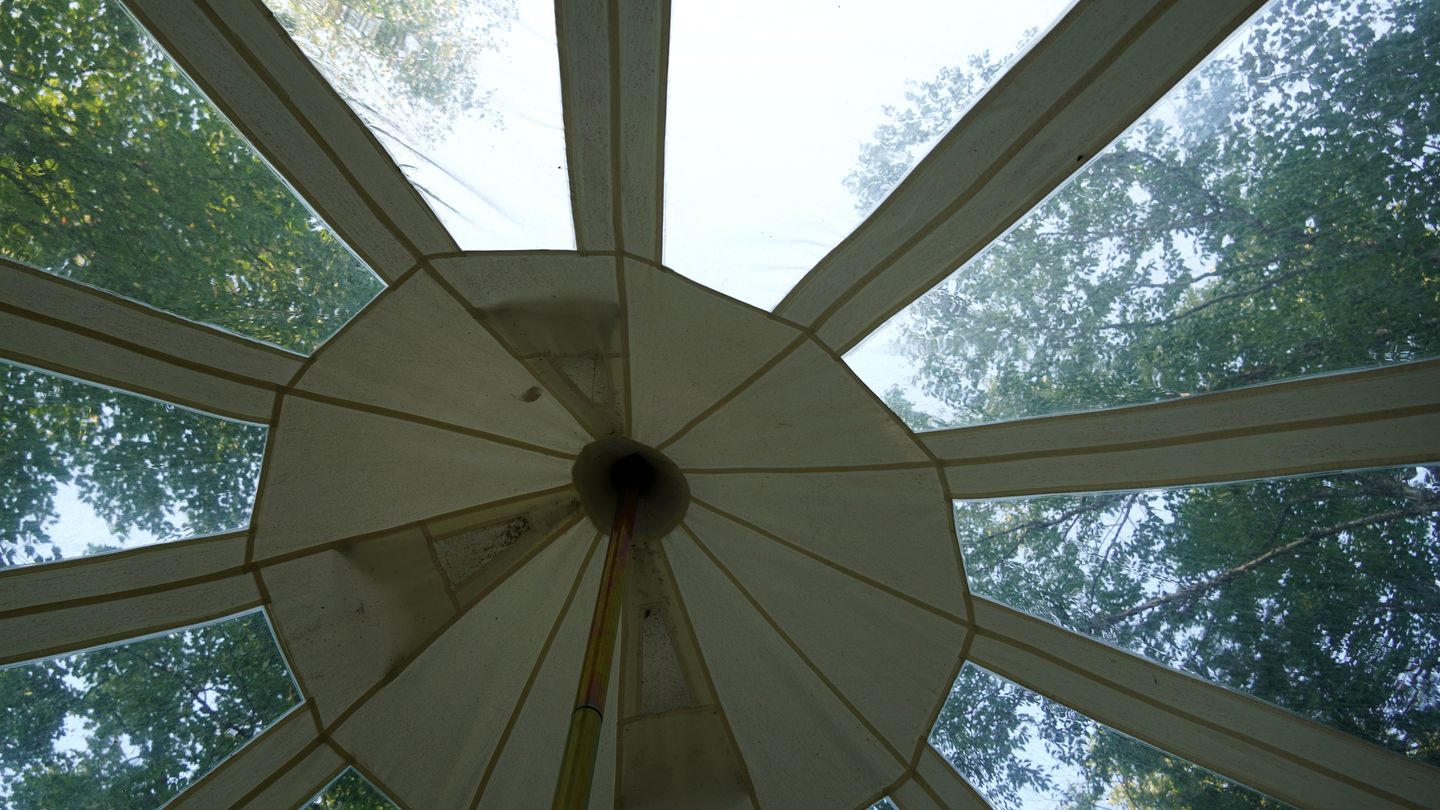 Charming Lakefront Bell Tent Perfect for a Romantic Escape in Wisconsin
