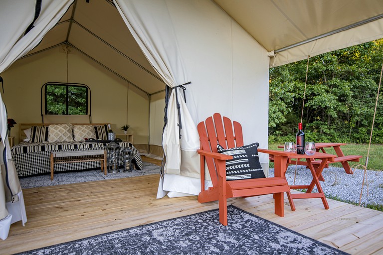 Roaring River Hills Campground and Cabins, Tented Cabins 110827