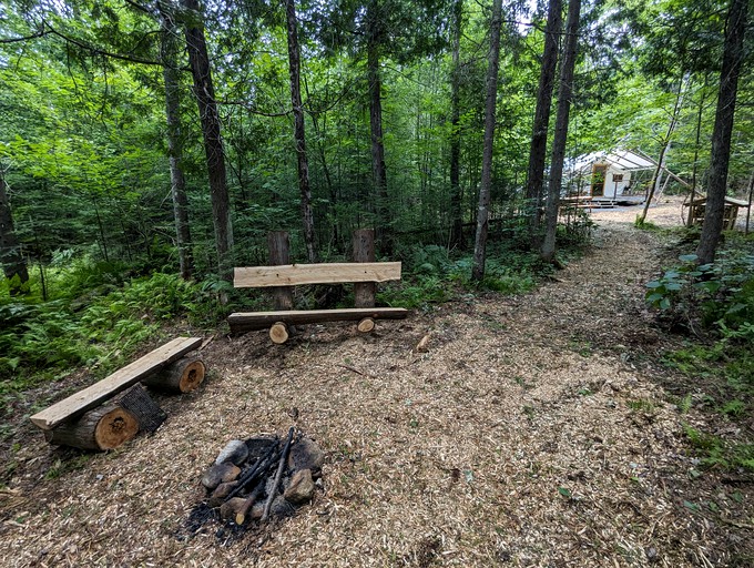 Tented Cabins (Canada, Nominingue, Quebec)