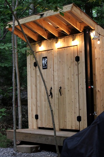 Log Cabins (Canada, Campbellford, Ontario)