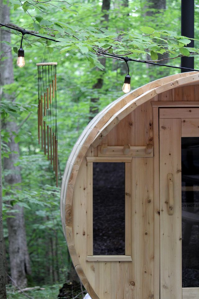 Comfortable Log Cabin with Sauna Ideal for Relaxing in the Ontario Forest