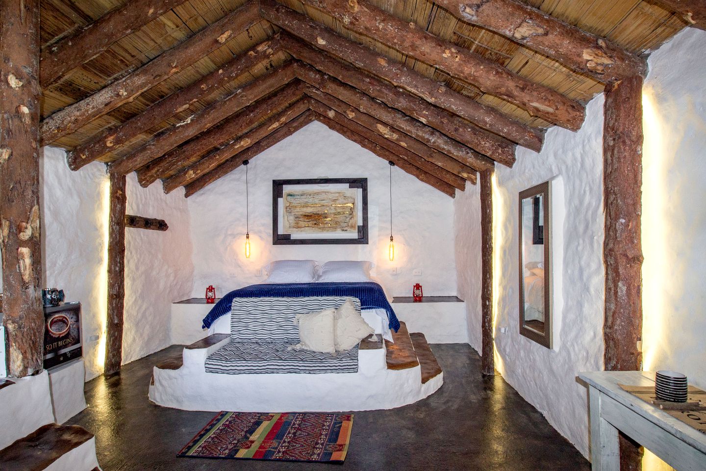 Stunning Hobbit House Perfect for a Romantic Escape in Colombia