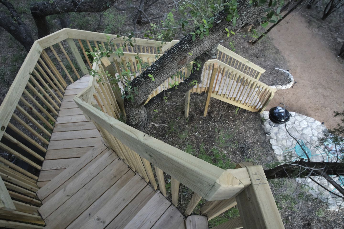 Romantic Escapes to Texas like No Other in this Wonderful Tree House in Leander