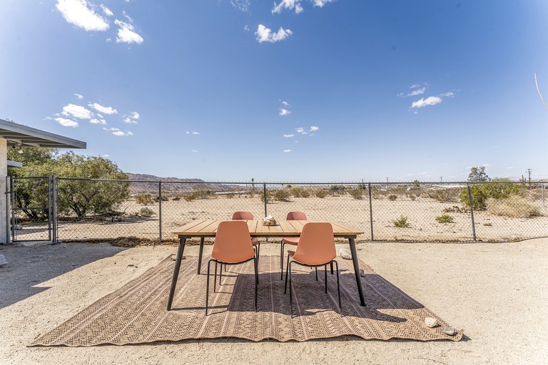 The Maude House, Vacation Rentals, Twentynine Palms, United States of
