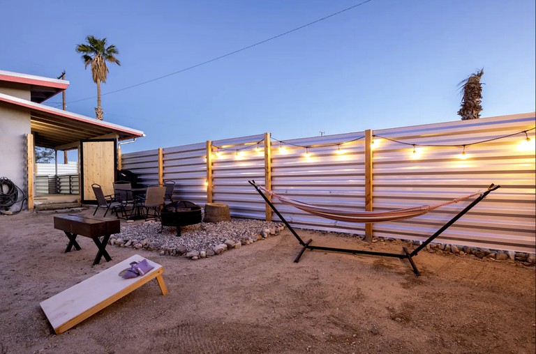 Sunset Oasis, Cottages, Twentynine Palms, United States of America