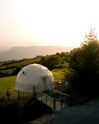 Domes (Italy, Carovilli, Molise)