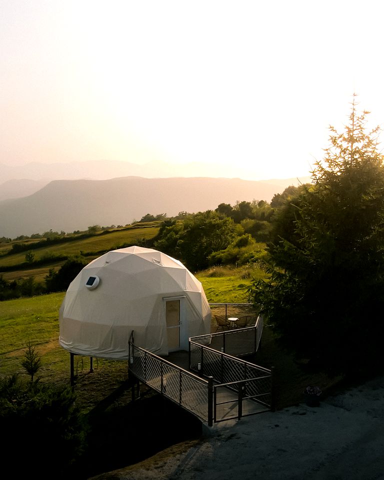 Amazing Dome with Sauna, Jacuzzi and Breathtaking Landscape in Italy