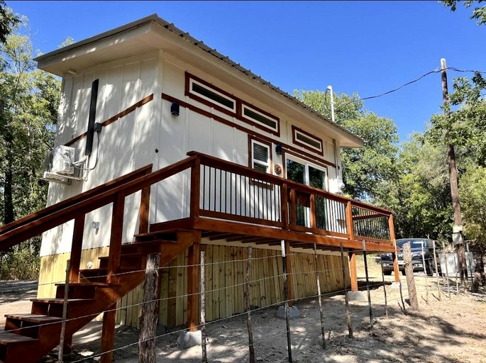 Tiny Houses (United States of America, New Braunfels, Texas)