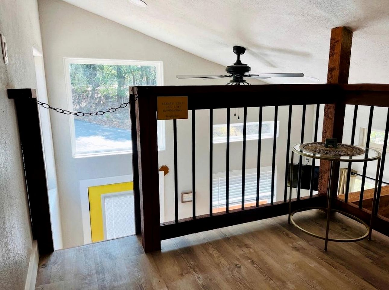 Romantic Getaways to the New Braunfels in this Fully-Equipped Tiny House in Texas