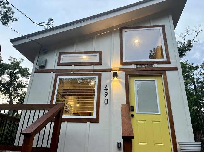 Tiny Houses (United States of America, New Braunfels, Texas)