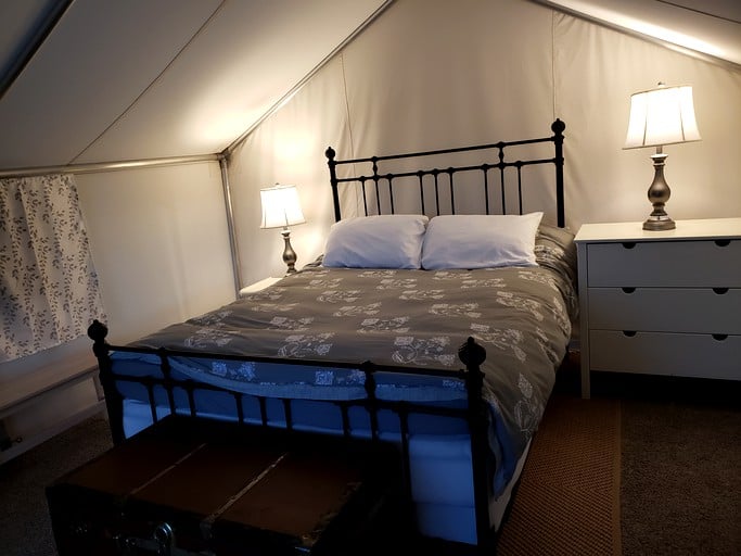 Safari Tents (Canada, Sundre, Alberta)