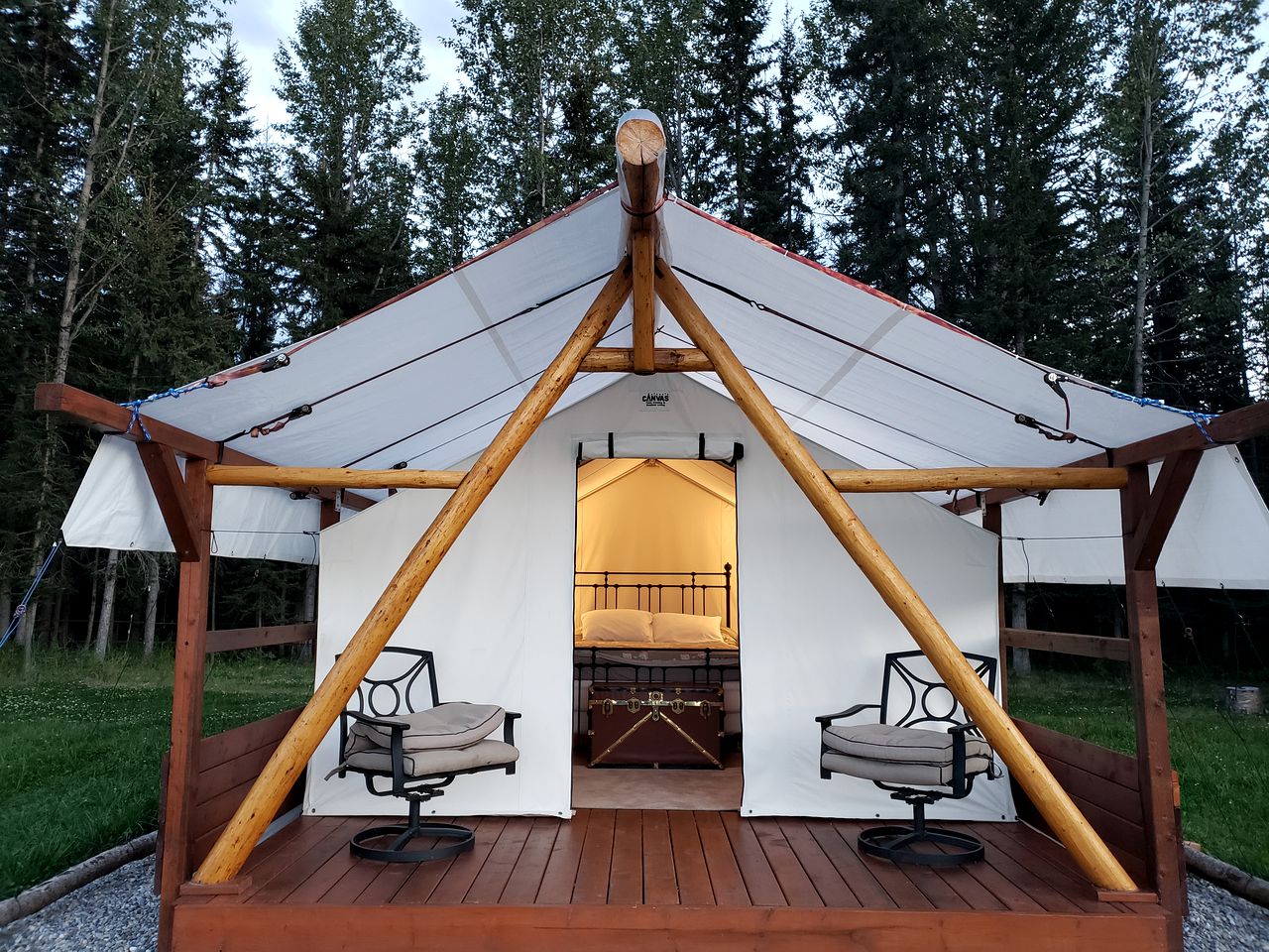 Gorgeous Glamping Tent in Alberta, Canada, Perfect for a Weekend Getaway