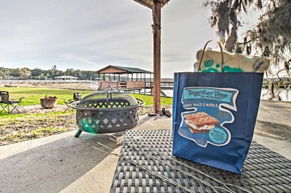 Stunning Rental with Dock Access for a Perfect Georgia Glamping Escape photo 4