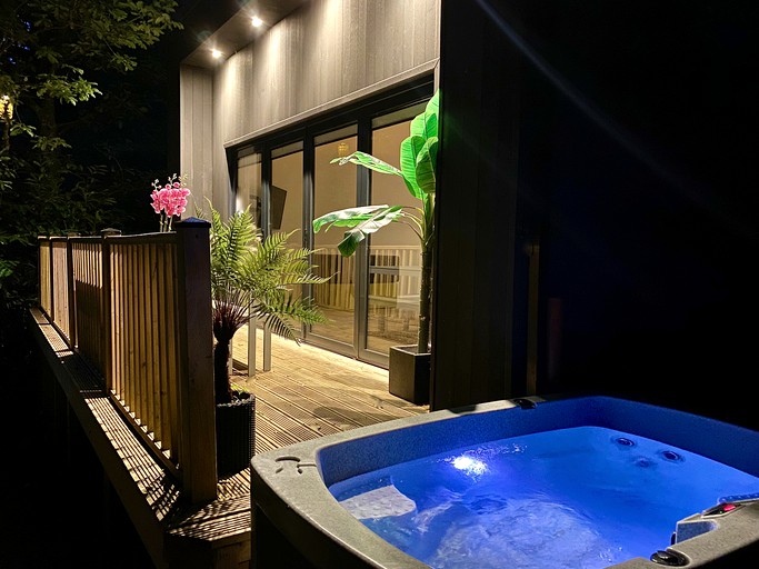 Designer Rentals (United Kingdom, Plymouth, Devon)